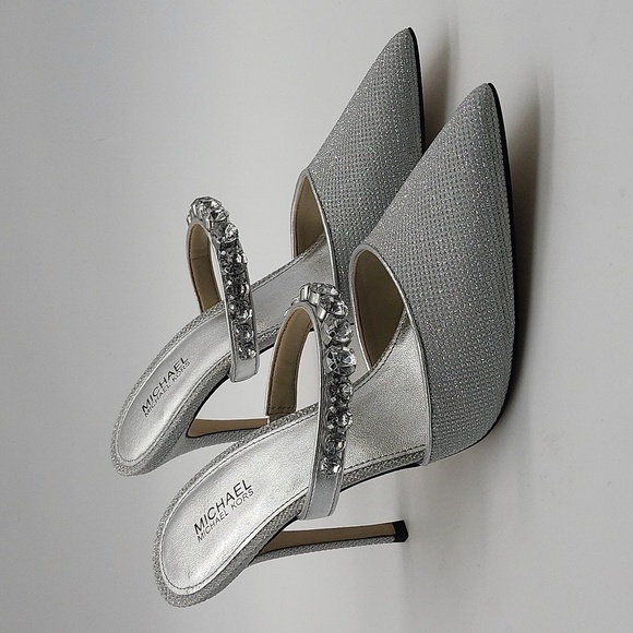 1773- MICHAEL Michael Kors Jessa Mule Pump Color Silver Size 8.5 NWT - Picture 4 of 11